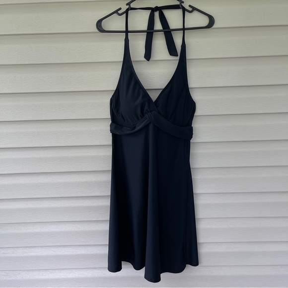 Athleta Tara Black Halter Swim Dress Size 34 D/DD - Picture 3 of 15